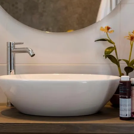 ヴィラ Kiotari Akti Beachfront ゲンナジー