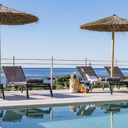 Kiotari Akti Beachfront *