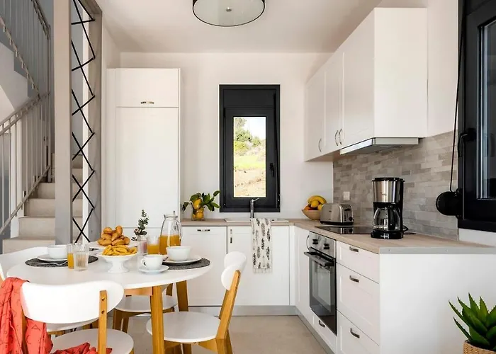 Kiotari Akti Beachfront