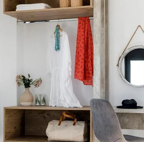 Kiotari Akti Beachfront ヴィラ ゲンナジー