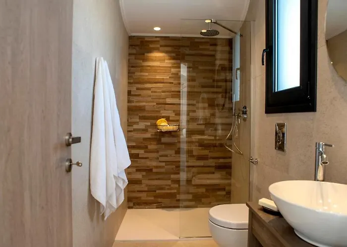 Kiotari Akti Beachfront Villa Gennadi